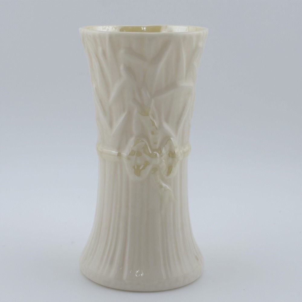 Belleek‎ Ireland Wheat Sheaf Vase Green Mark Parian China Luster Glaze Cream 6in